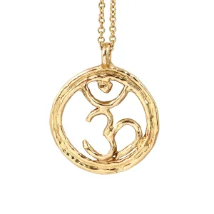 18Kt Gold Pendant "Centering Om"