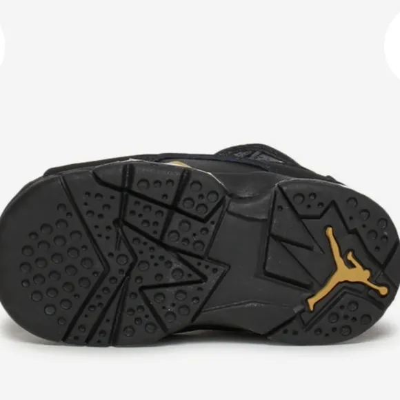 Air Jordan True Flight toddler sneakers
