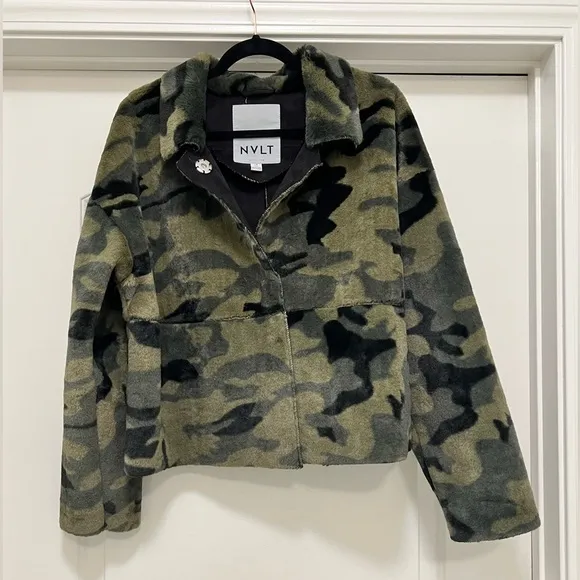 Anthropologie NVLT Vincenza Camo Faux Fur Jacket
