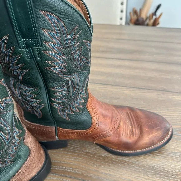 Ariat Boots Overall Good Condition Soles Are In Great Condition Size 10