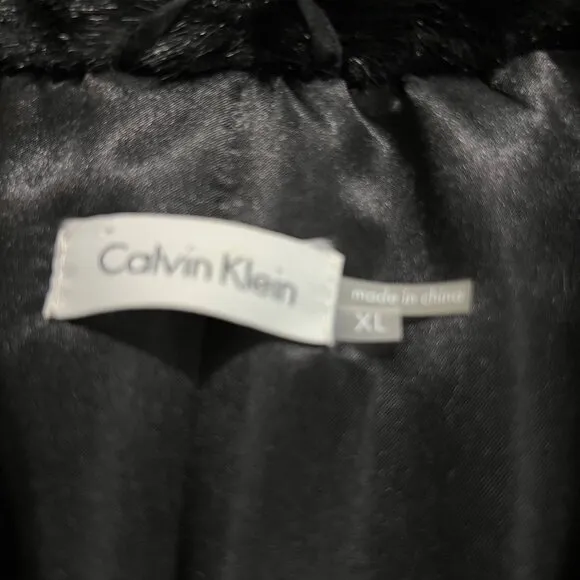 Calvin Klein  Black Faux Fur Cropped Special Occasion Cape Coat NWOT XL