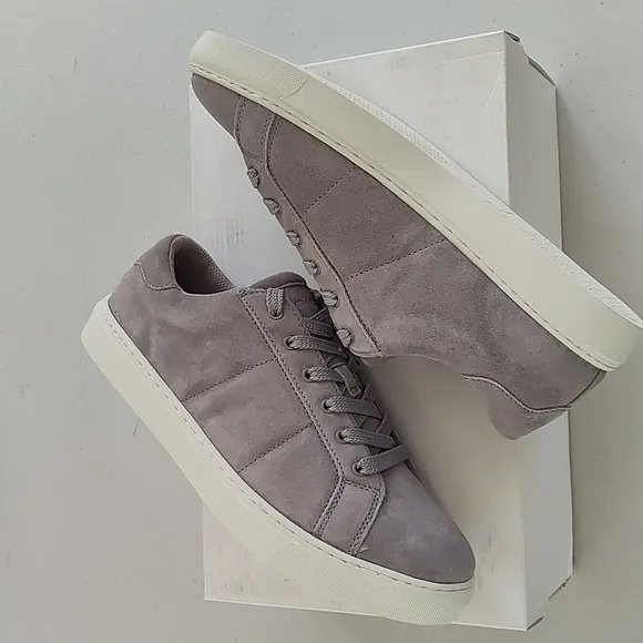 Calvin Klein men's sneakers-NEW