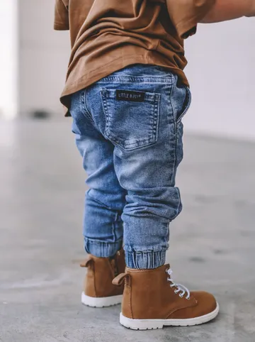 CHINO JOGGER - LIGHT WASH
