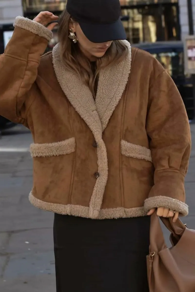 Chouyatou Women's Winter Casual Faux Suede Leather Jacket Button Down Fuzzy Sherpa Lined Jacket Coat