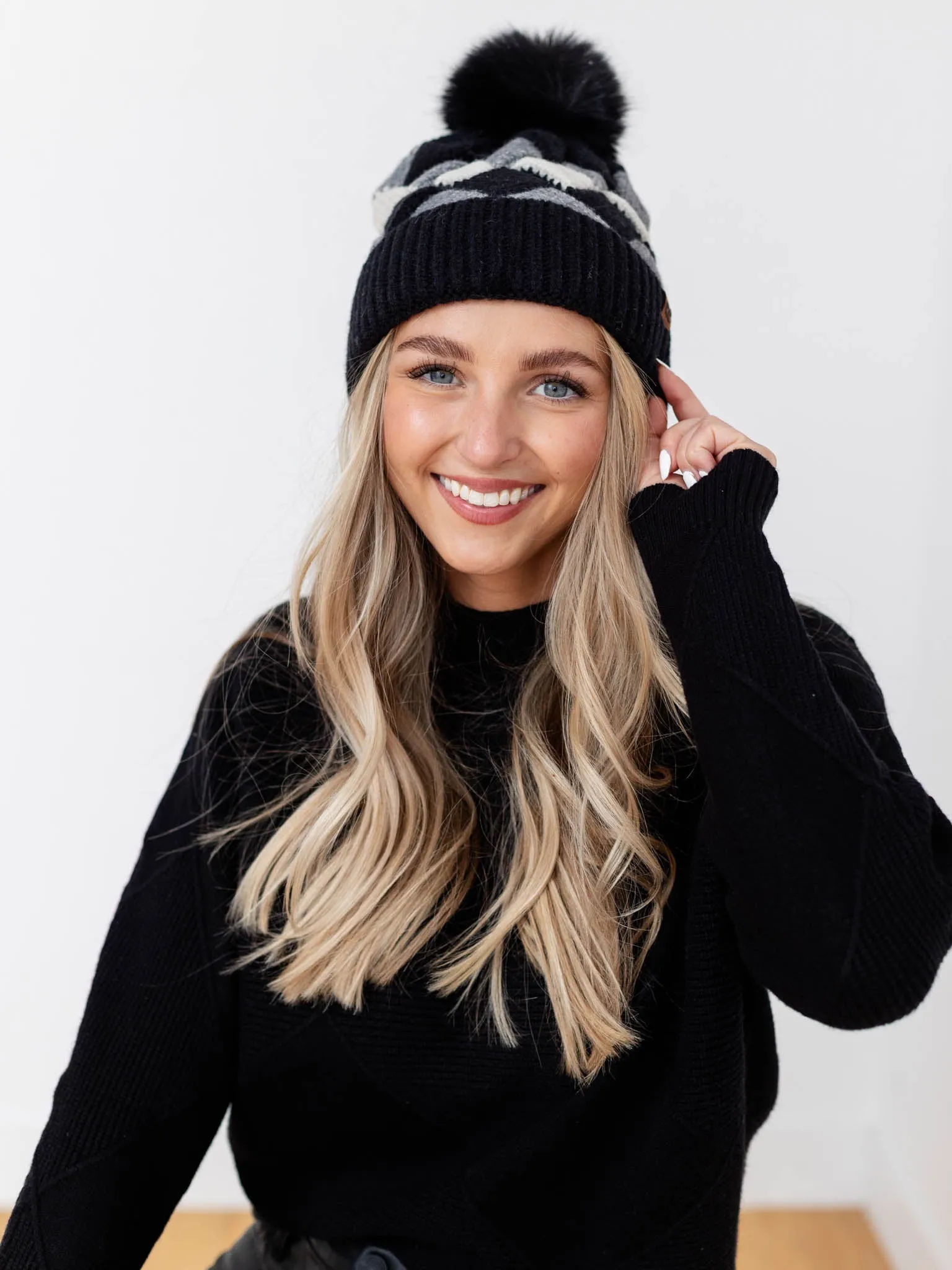 Chunky Weaved Faux Fur Beanie