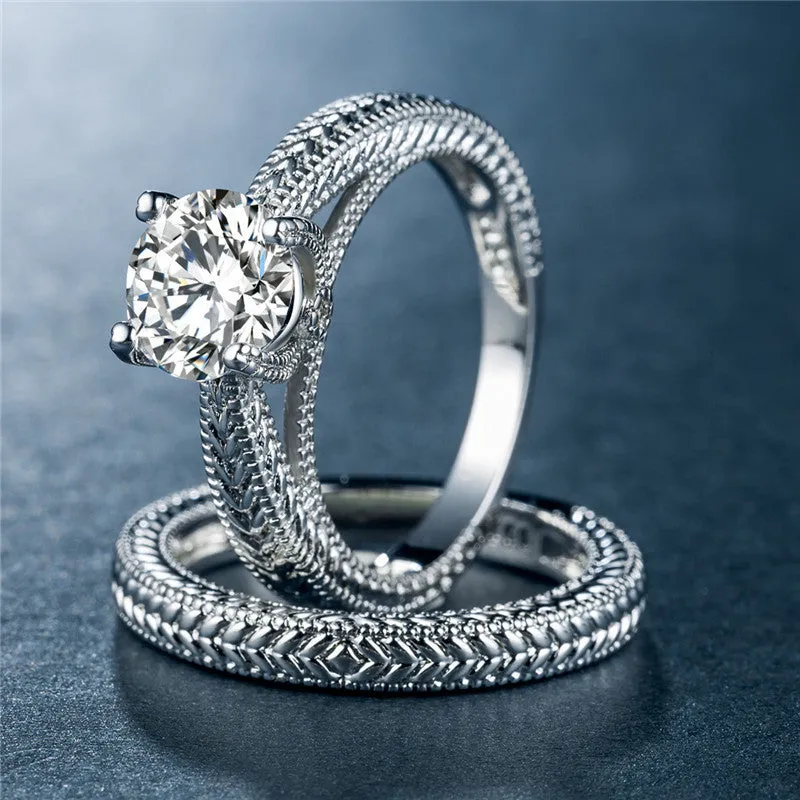 Coupled Fashion zircon ring