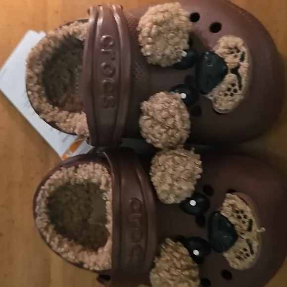 Crocs Toddler Lined Sandals - Classic Iam Brown Bear Clog K - Unisex - C5