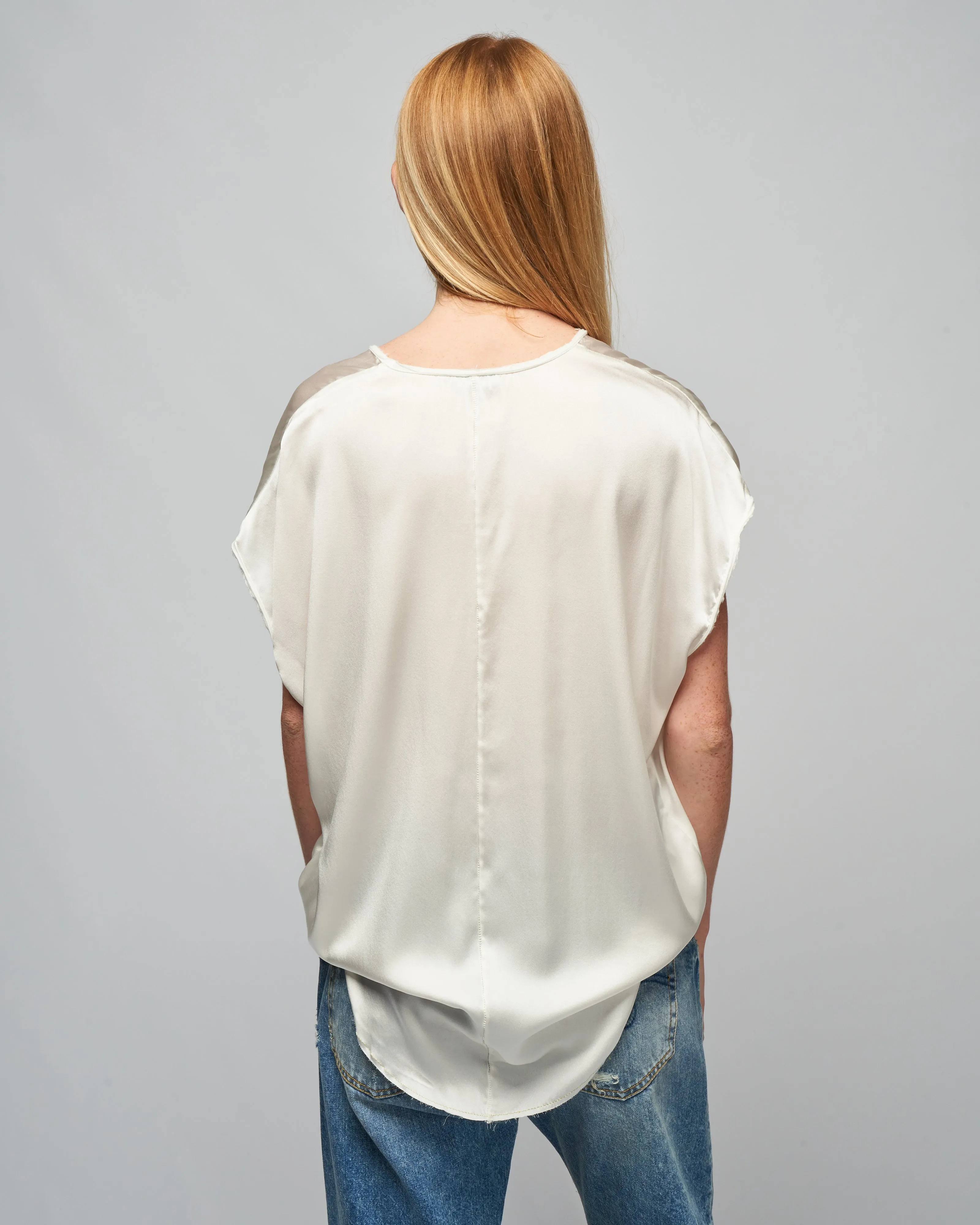 ellie sloppy-v tee - cloud