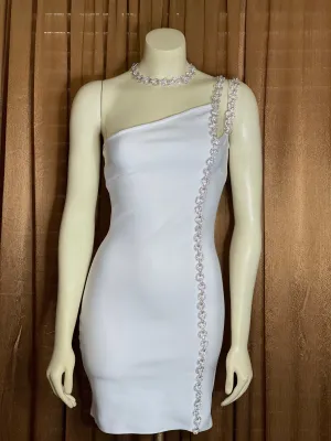 “FADORA” (WHITE)