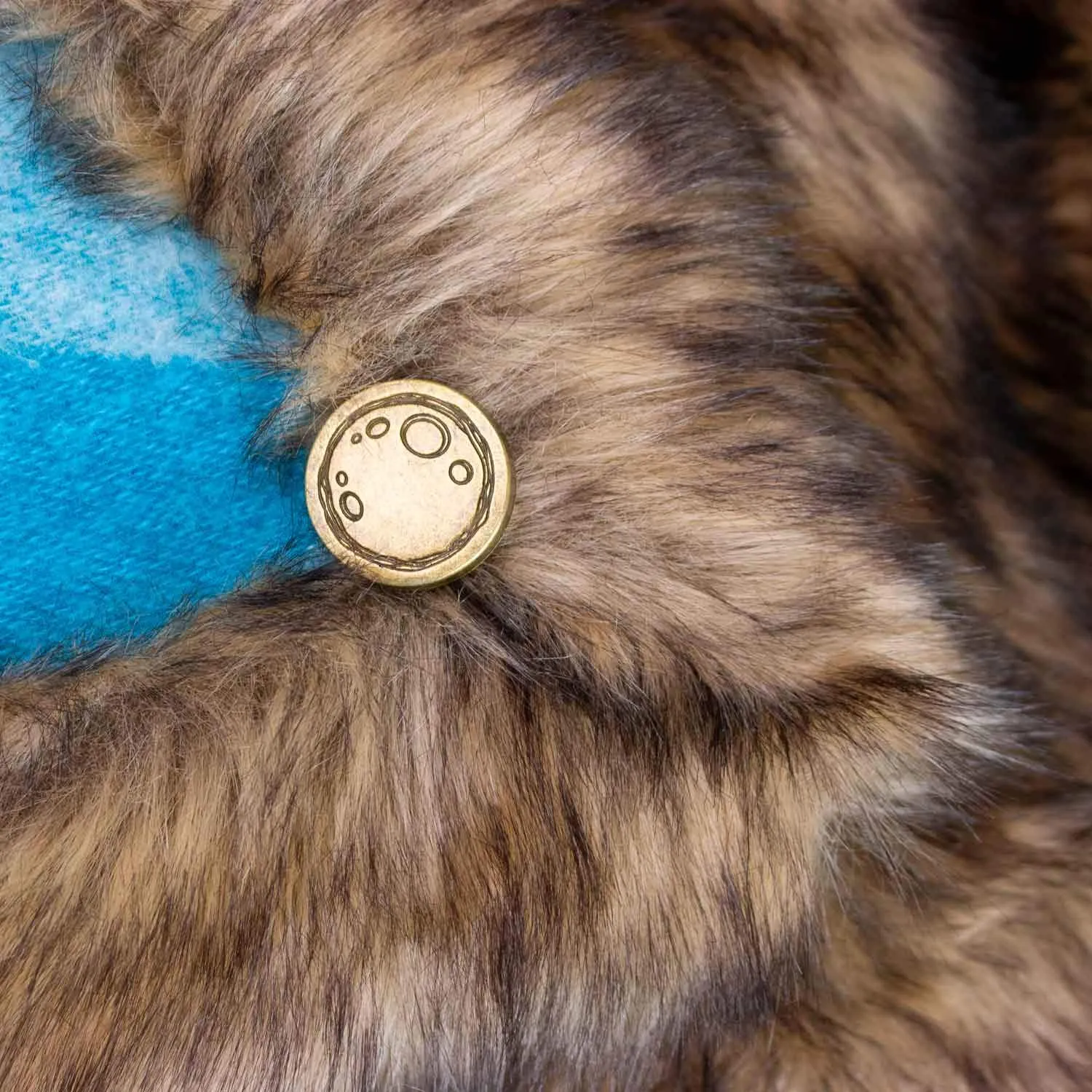 Faux Wolf Fur Blanket with Button Straps and Storage Pocket, 54 Inches x 64 Inches