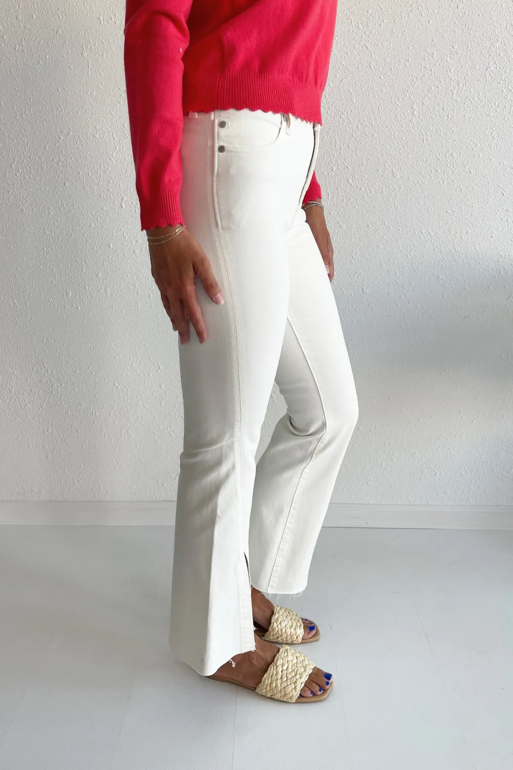 Hannah HR Flare Twisted Sideseam Slit