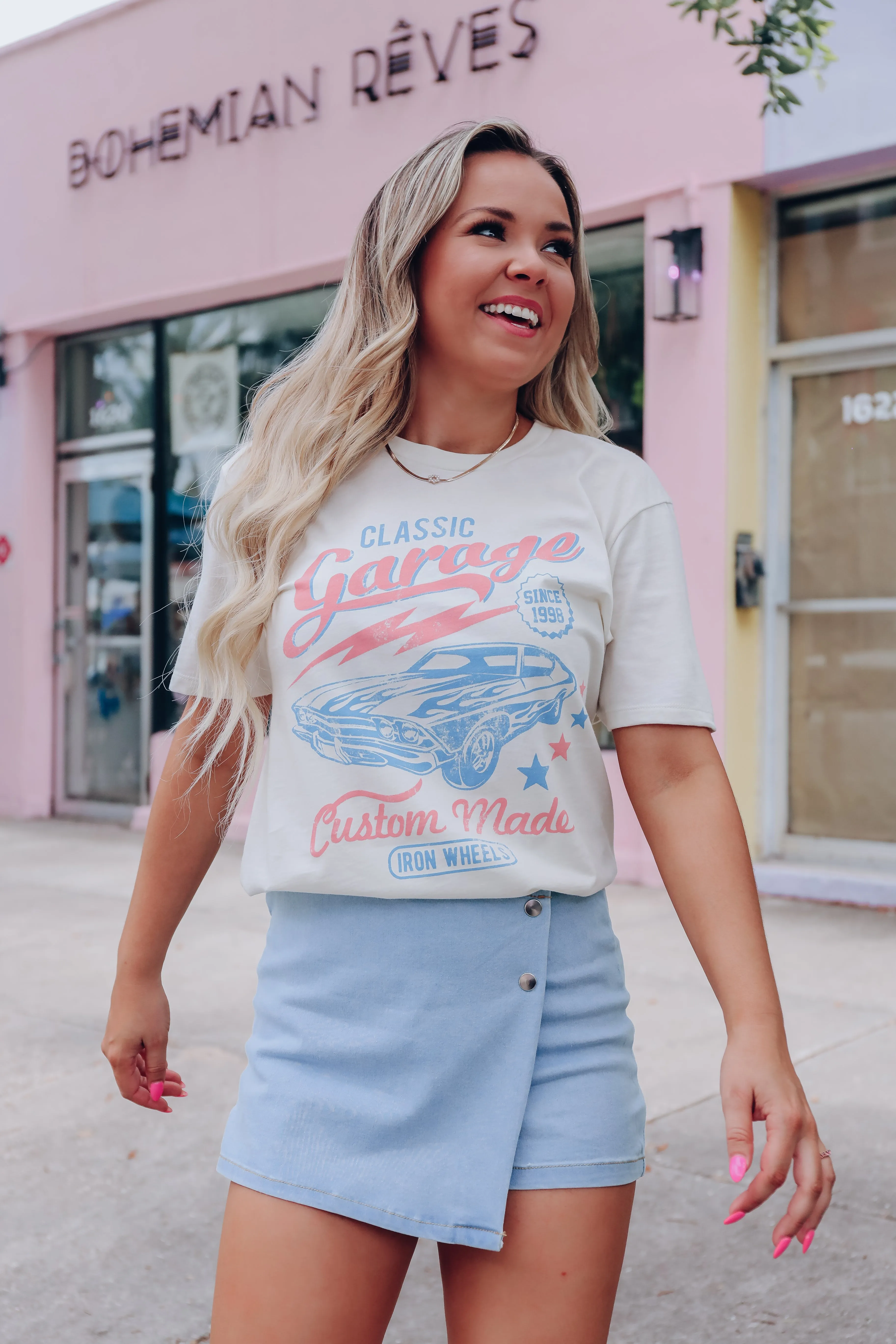 Iron Wheels Classic Graphic Tee - Ivory