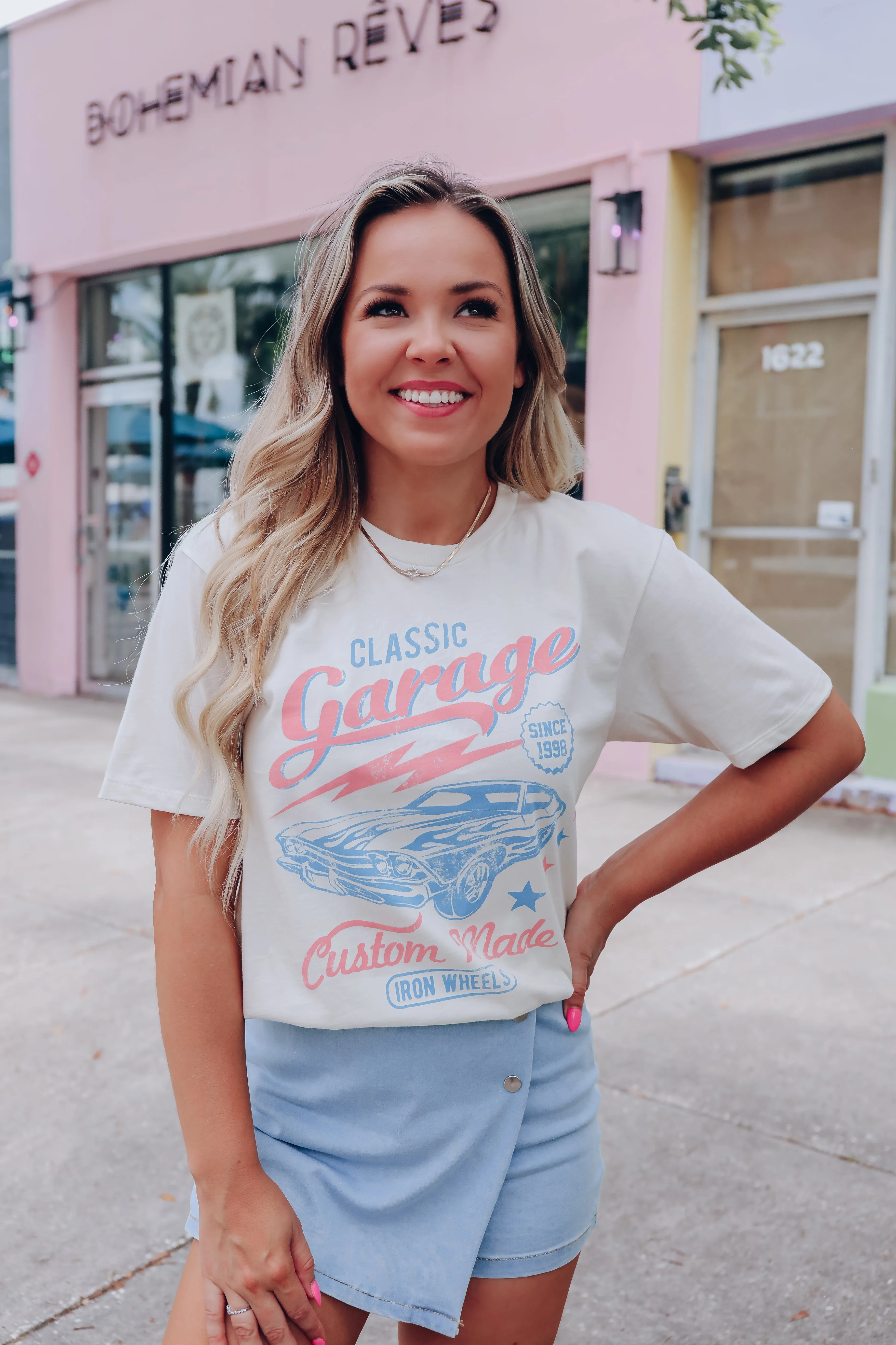Iron Wheels Classic Graphic Tee - Ivory