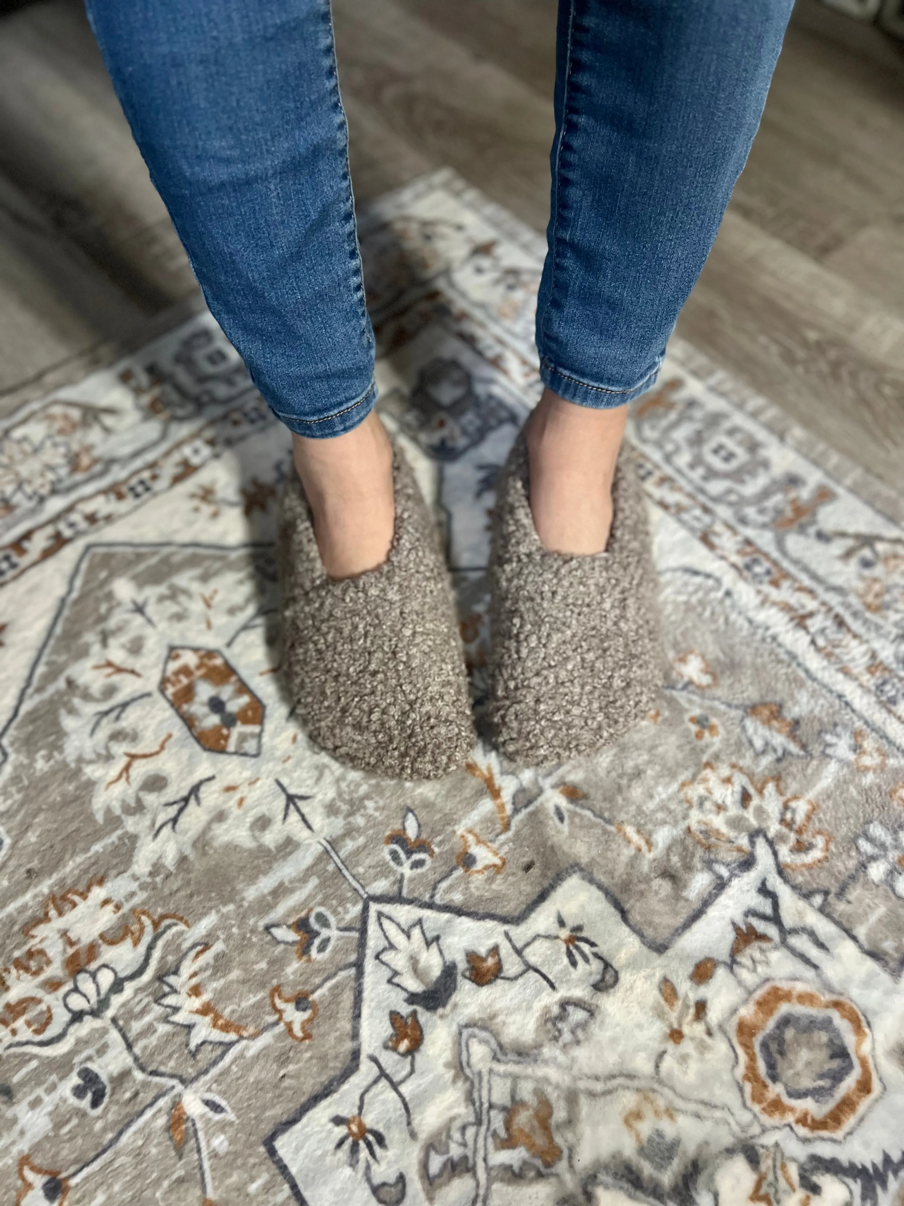 JadyLadys - Wooly Taupe