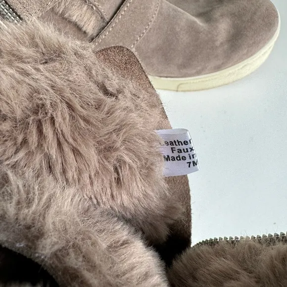 J/Slides Wells Suede Faux Fur Trim High Top Sneaker (Women). Size 7