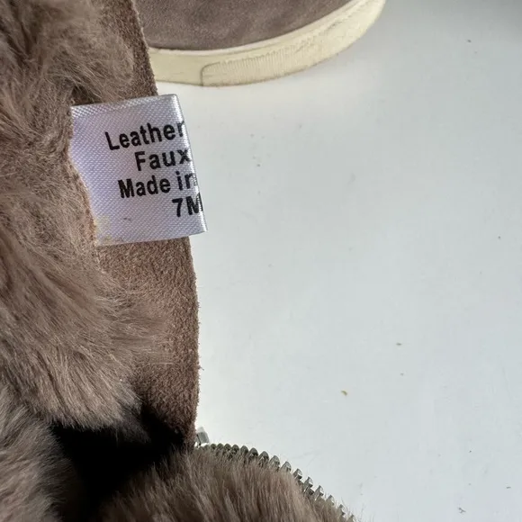 J/Slides Wells Suede Faux Fur Trim High Top Sneaker (Women). Size 7