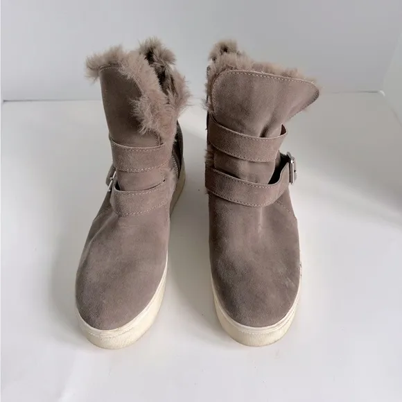 J/Slides Wells Suede Faux Fur Trim High Top Sneaker (Women). Size 7