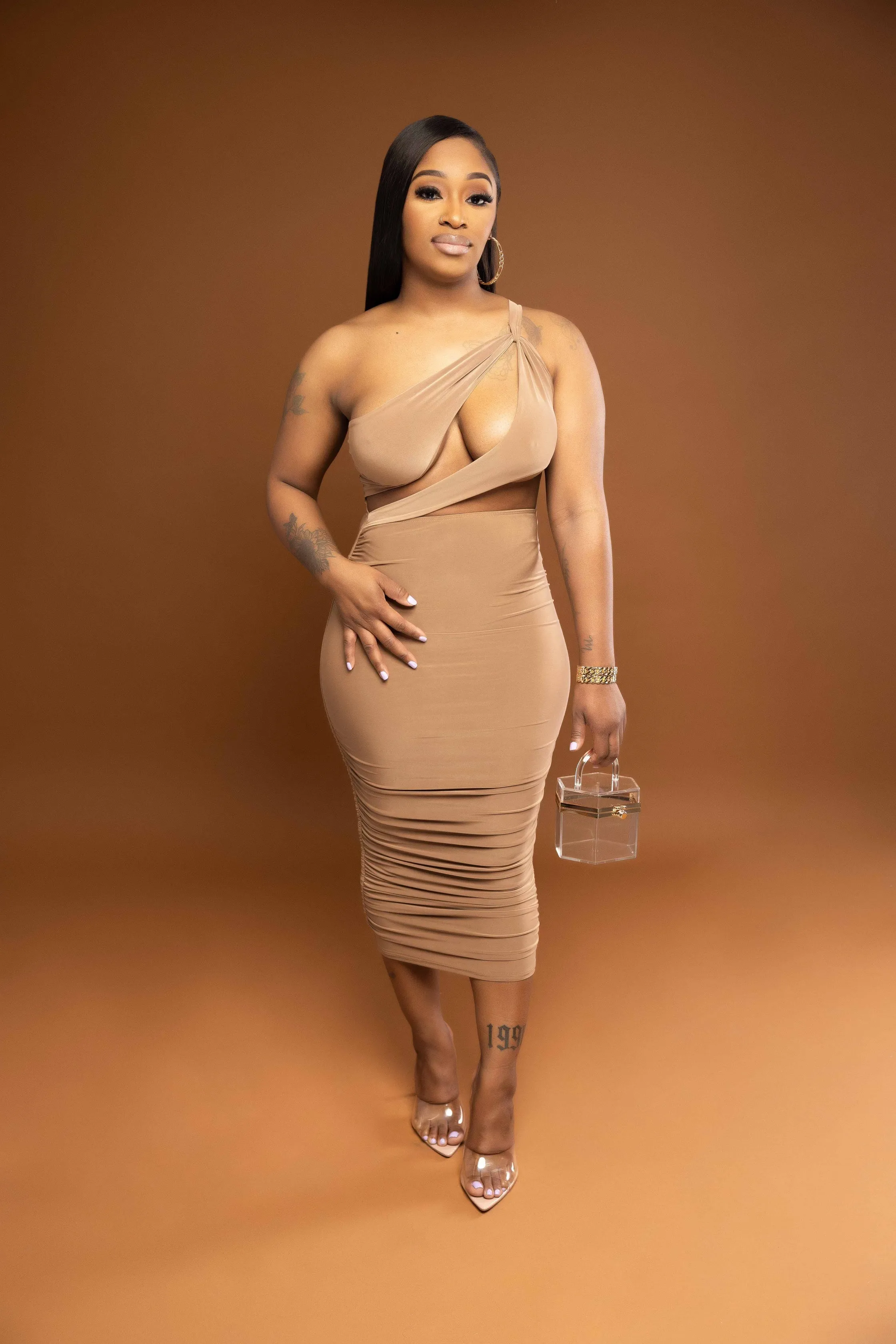 Laura Sexy Long Sleeveless Dress | Backless Showing Cleavage