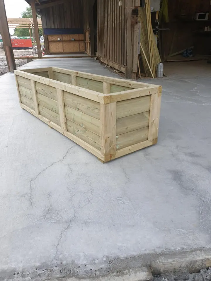 Luxury Loglap Planters