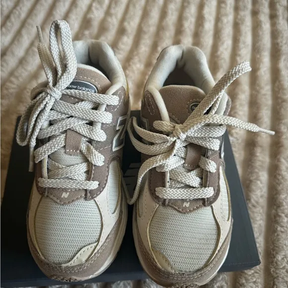 New Balance Kids' Tan and Cream Sneakers