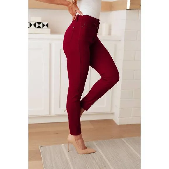 NEW JUDY BLUE high rise control top skinny jeans in scarlet