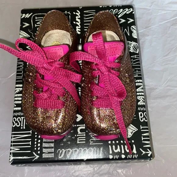 New mini Melissa pink glitter sneakers size 5 Toddler new in box