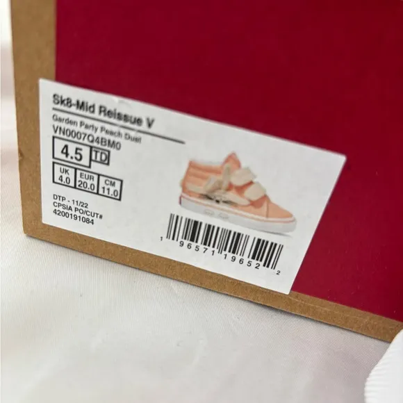 New Vans sz4.5 Toddler Sk8-Reissue Garden Party Peach dust Bunny Velcro sneakers