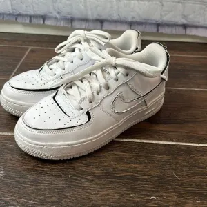 Nike Air Force Sneakers Sz 4.5