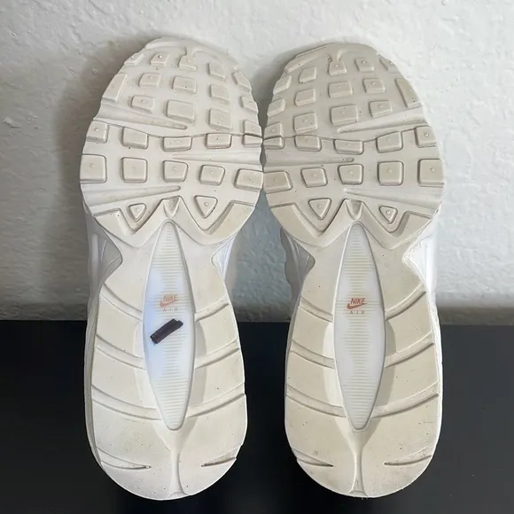 Nike Air Max 95 LE GS 'Bone' sneakers size 5.5Y