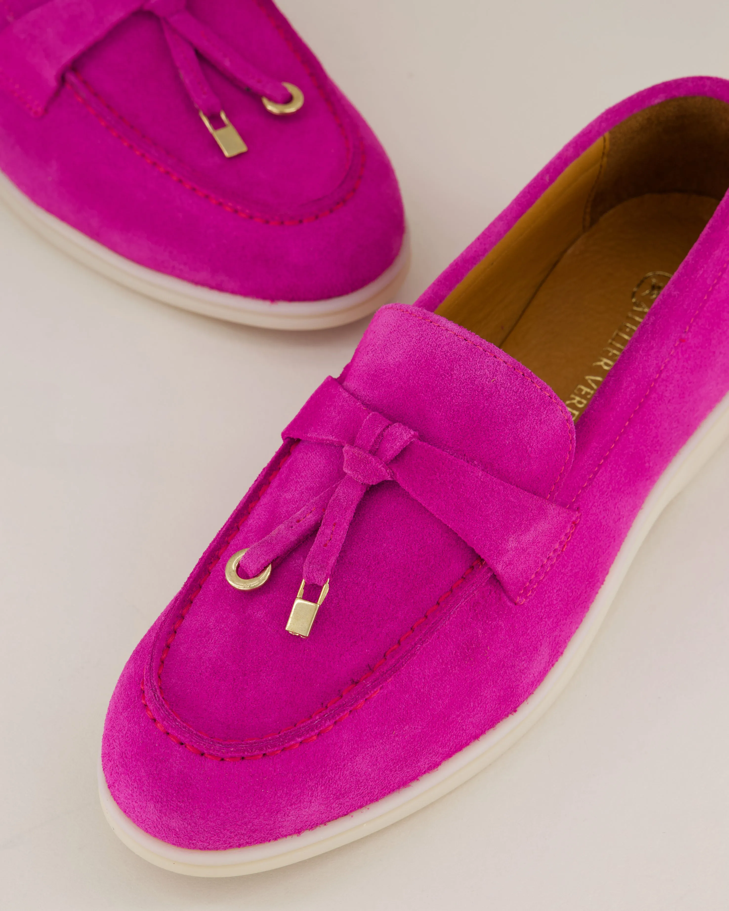 Nina Loafer  AVWL01-Fuxia