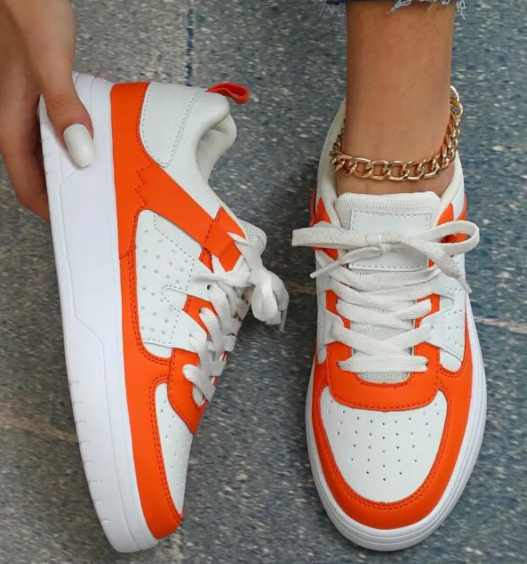 Nyomi | Trendy Sneakers