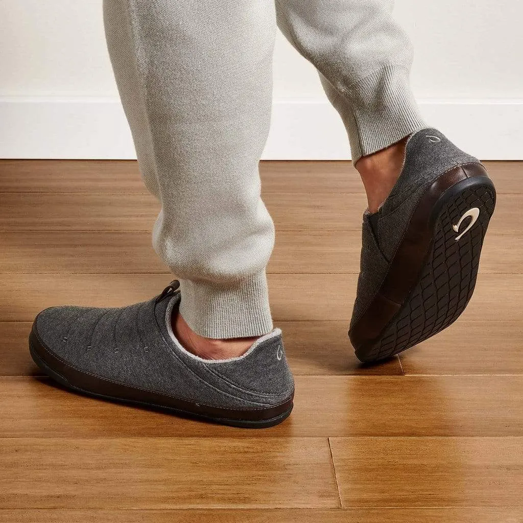 OluKai Men's Mahana Heathered Jersey Slippers