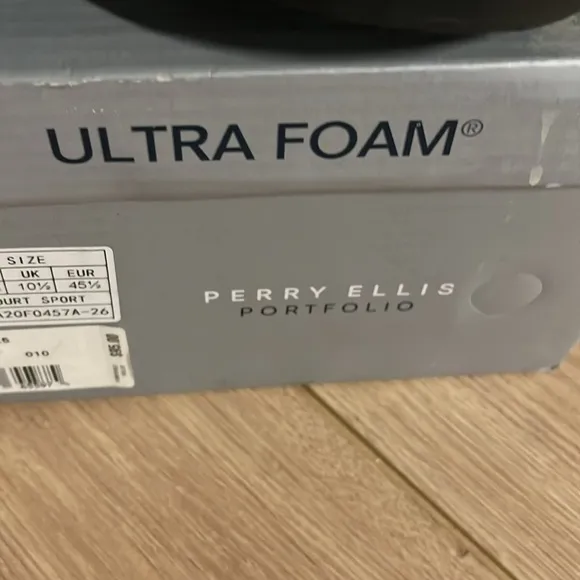 Perry Ellis Men’s Ultra Foam Sneakers