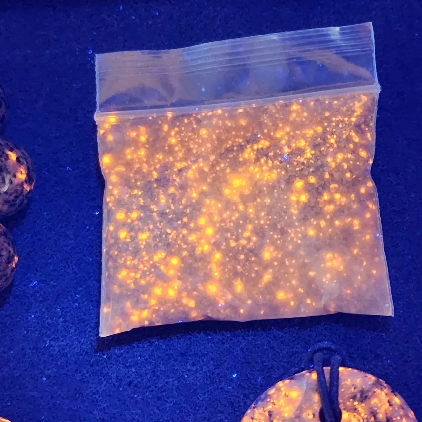 "Dust in a Baggie" Yooperlite Dust - Great for epoxy - 400 mesh - 1/2oz
