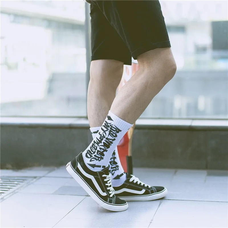"STREET REBEL"  Chaussettes Noires Montantes Streetwear - URB1™