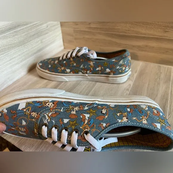 RARE VANS x Disney Toy Story Authentic Sheriff Woody Denim Shoes ANDY