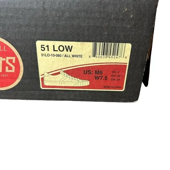 Red Ball Jets Classic White 51 Low-Top Sneakers Sz.W7.5/M6