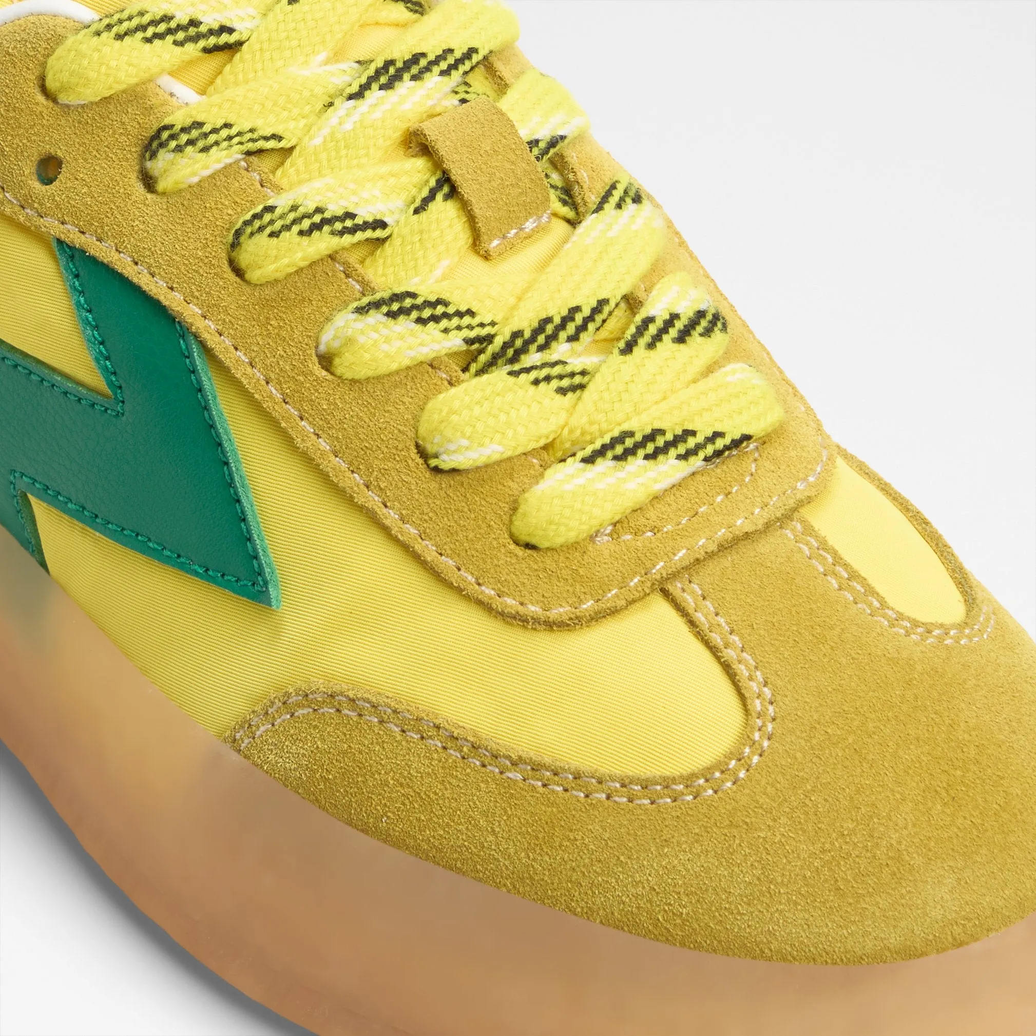 Retrostep / Sneakers
