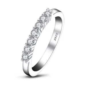 Round Cut Moissanite Diamond Ring