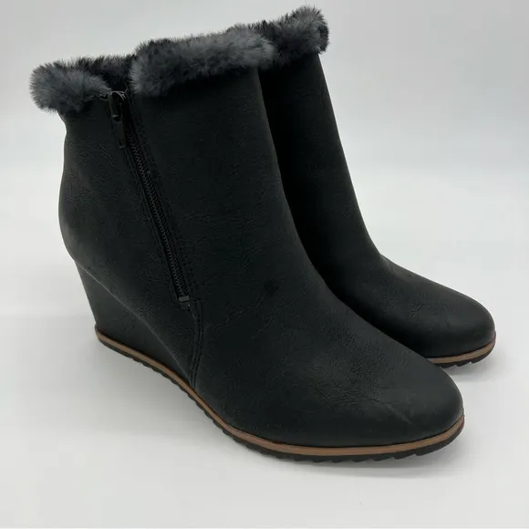 Soul NATURALIZER Hudson Black Wedge Fur Booties