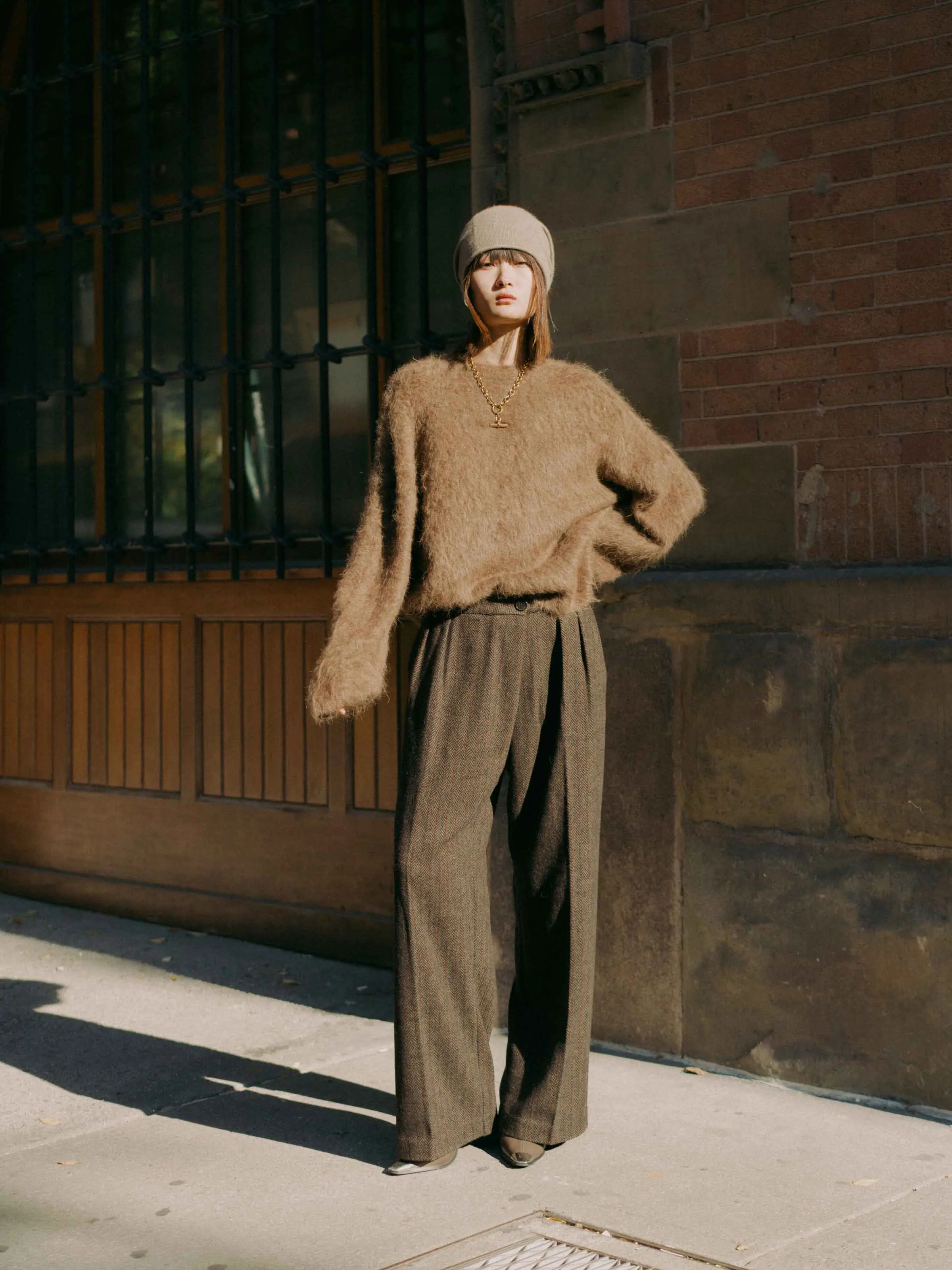 ST-5051B Alpaca Fuzzy Brown Sweater