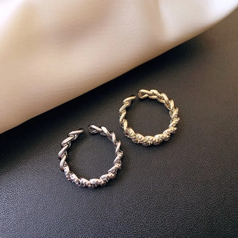 Stella Luxury Chain Ring