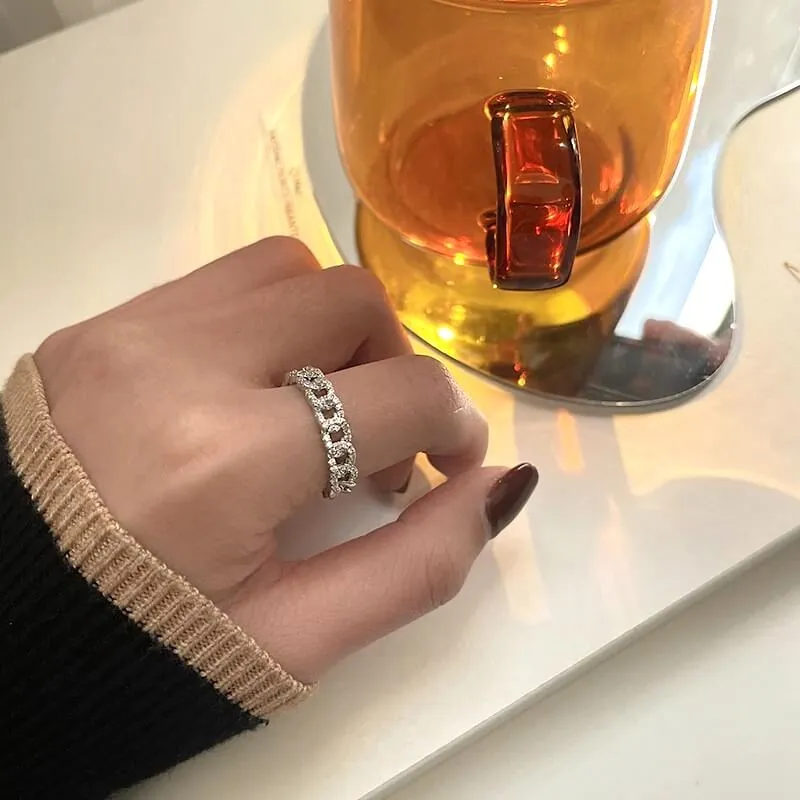Stella Luxury Chain Ring