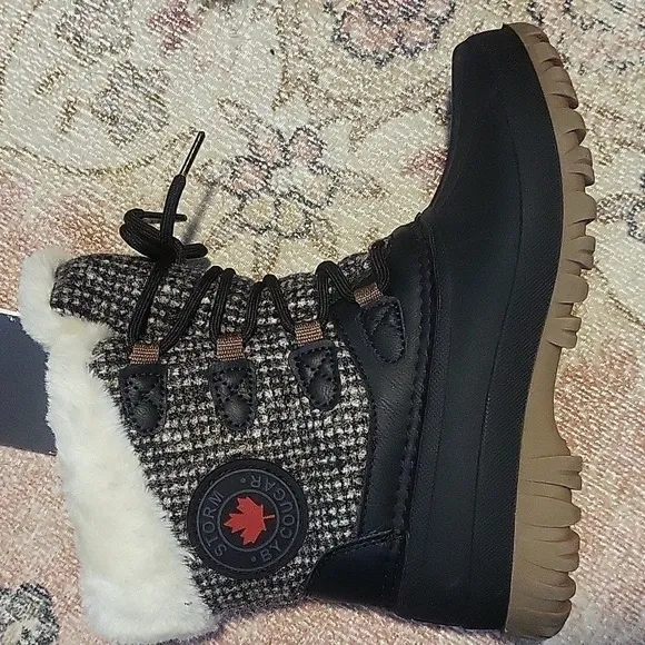 Storm by Cougar Women's Cabin Black Pull On Ankle Lace Up Waterproof Boot Size 6