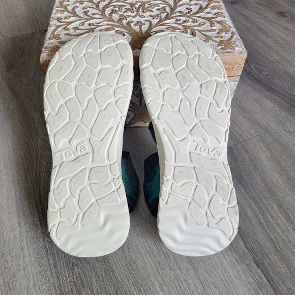 Teva  Zymic  Men's Sandal