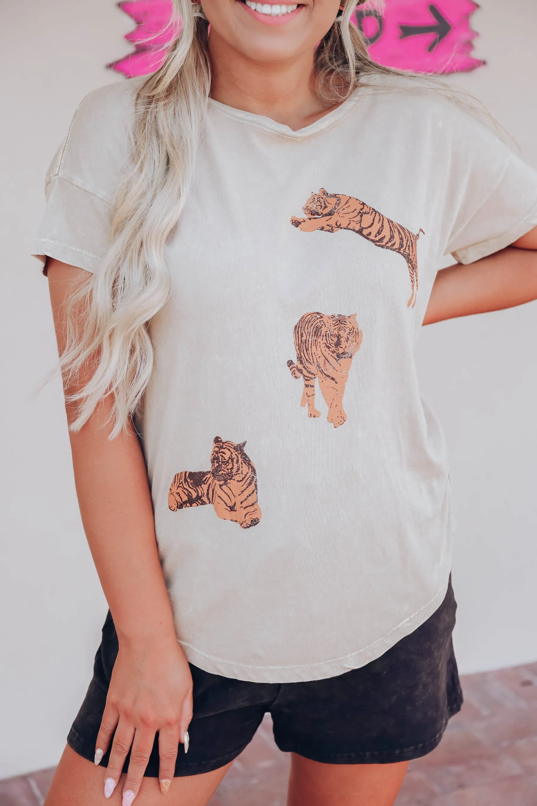 Tiger Mineral Wash Graphic Tee