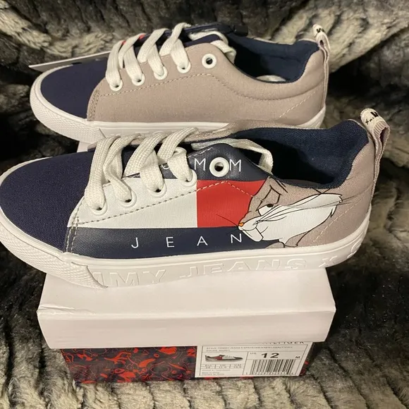Tommy Hilfiger Space Jams Sneakers Size 12 Girl/Boy NIB