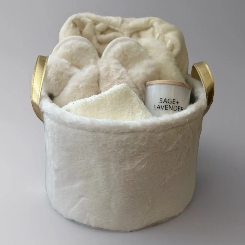 TRUSPA GIFT BASKET- FAUX FUR CREAM