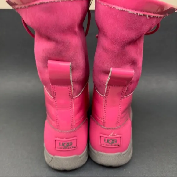 UGG Australia Kids Butte II Patent Dove Pink 1014396K Lace Up Shoes Girls Size 5