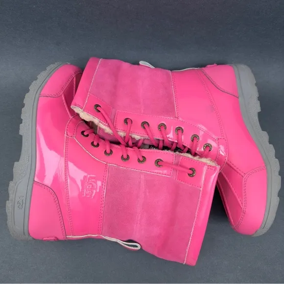 UGG Australia Kids Butte II Patent Dove Pink 1014396K Lace Up Shoes Girls Size 5